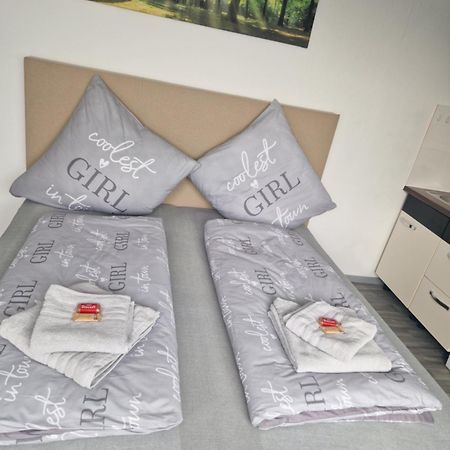 M&Bluxux Apartaments Krefeld Eksteriør billede